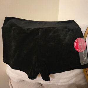 Always Black velvet very stretchy soft shorts